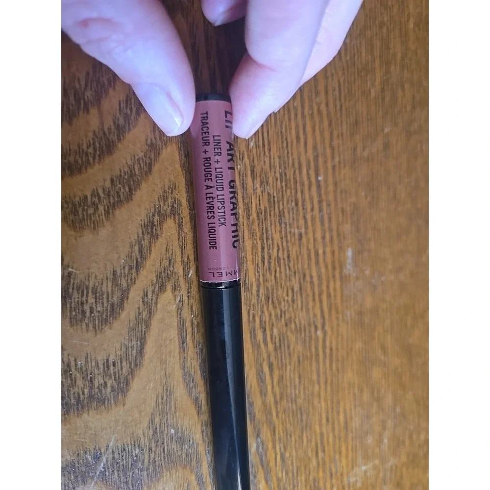 Rimmel Lip Art Graphic‎ Liner + Liquid Lipstick - 760 Now or Never, 0.06 fl oz